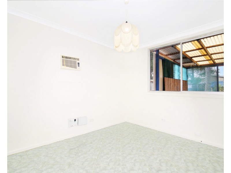 35 Julie Street, Blacktown NSW 2148