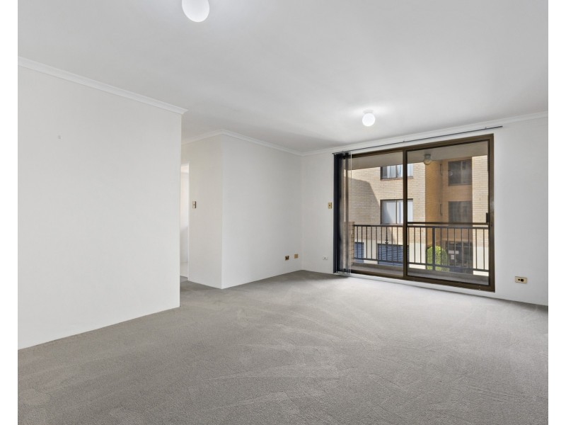 3/5 Griffiths Street, Blacktown NSW 2148