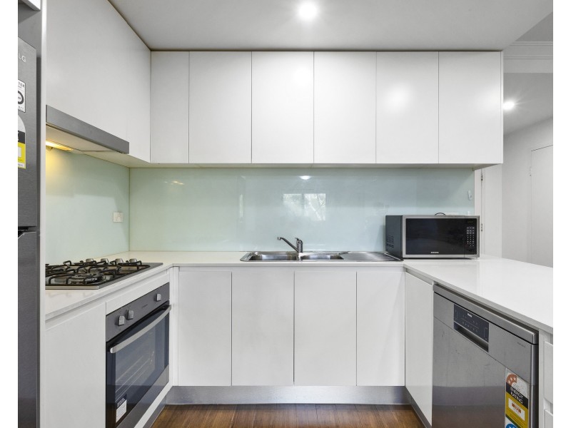 301/43 Devitt Street, Blacktown NSW 2148