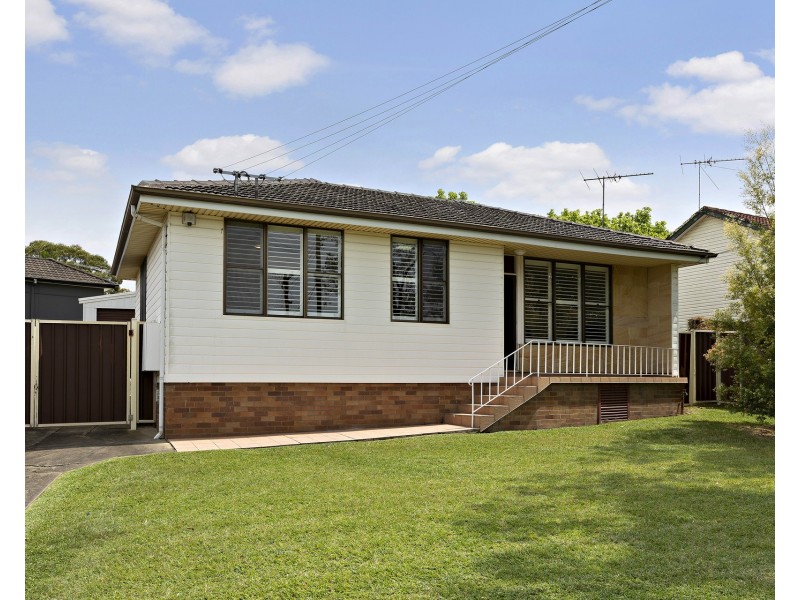 37 Charlton Road, Lalor Park NSW 2147