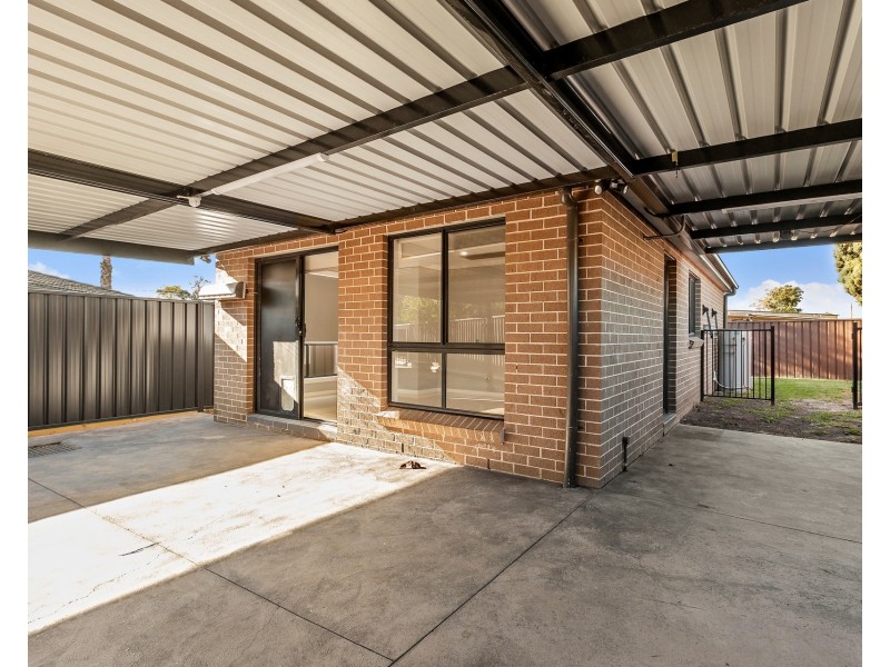 5a Hoffman Place, Oakhurst NSW 2761
