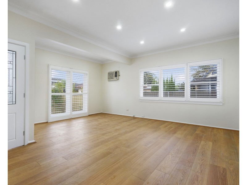 39 Matthew Crescent, Blacktown NSW 2148