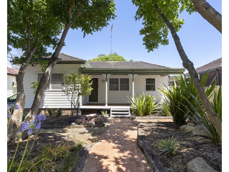 14 Dan Avenue, Blacktown NSW 2148