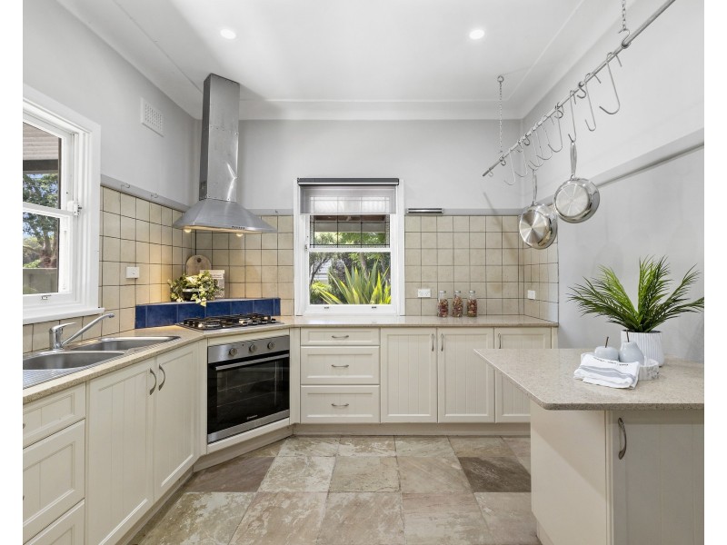 14 Dan Avenue, Blacktown NSW 2148