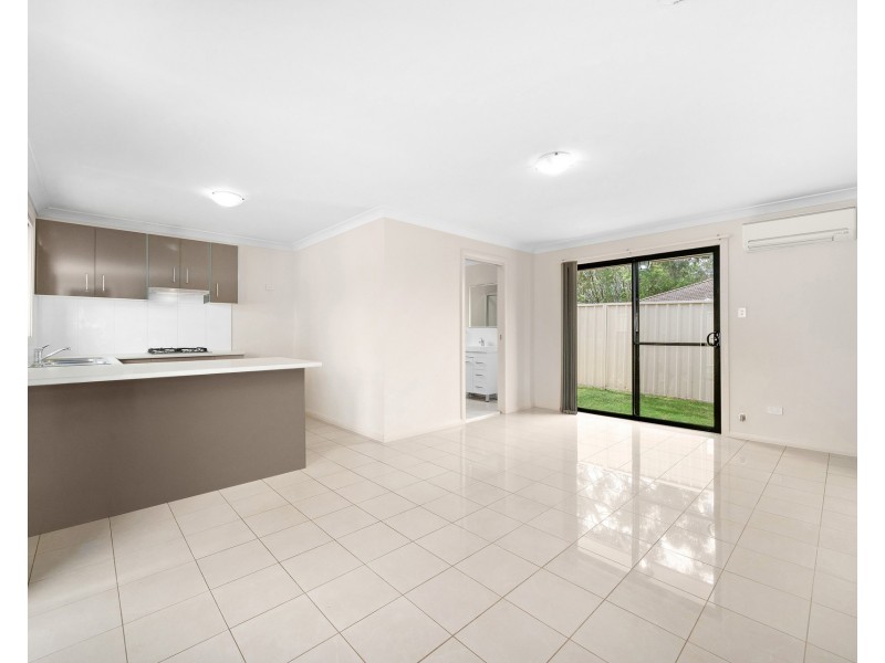 25 & 25a Kilbride Avenue, Dharruk NSW 2770