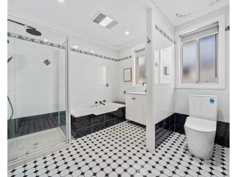 7 Kalang Road, Greystanes NSW 2145