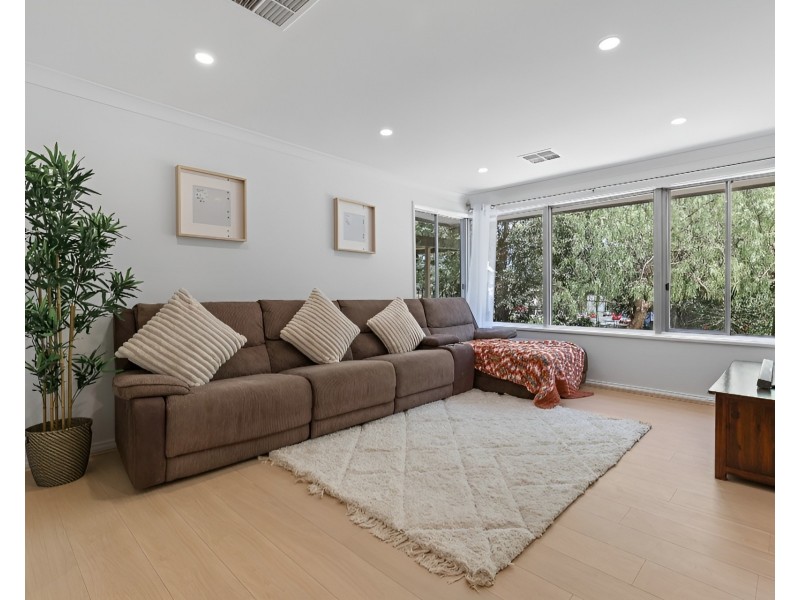 1 Hyland Road, Greystanes NSW 2145