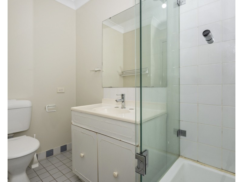 33 Huntley Drive, Blacktown NSW 2148