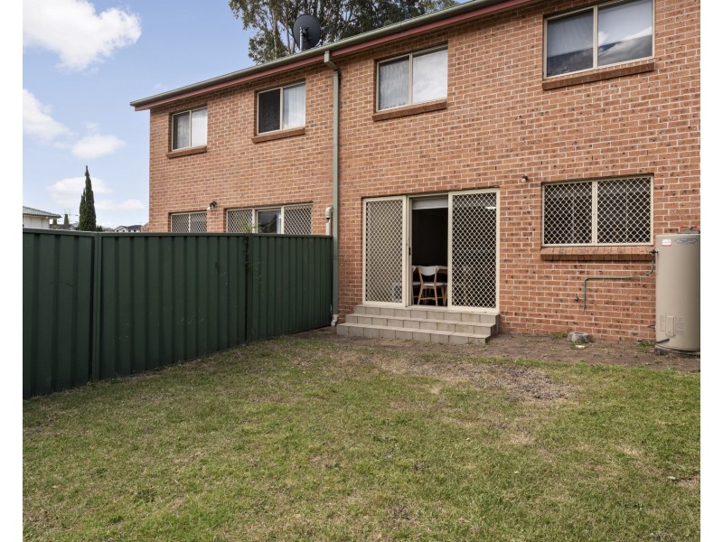 33 Huntley Drive, Blacktown NSW 2148