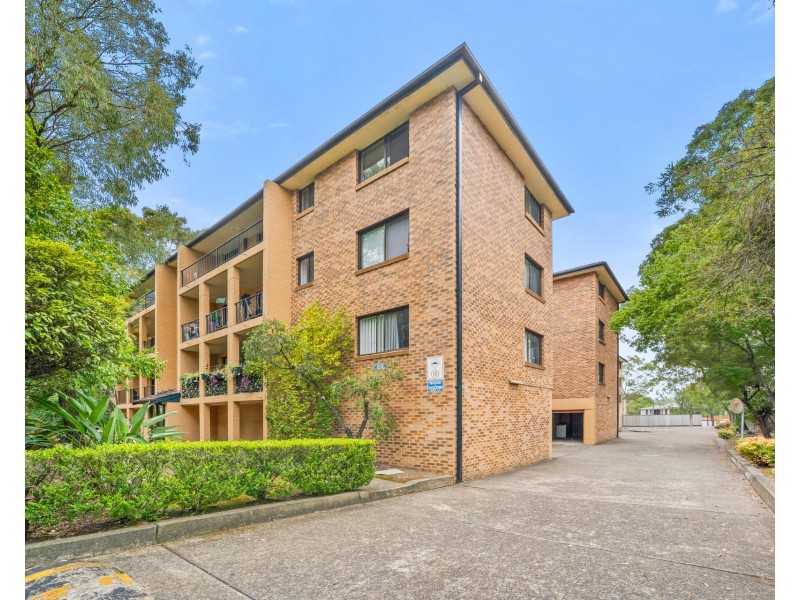 19/227-231 Targo Road, Girraween NSW 2145