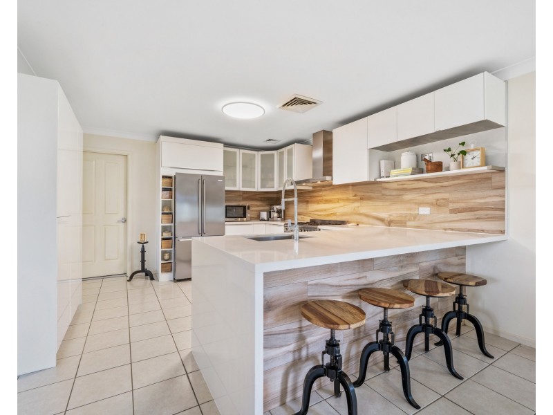 2 Hamlin Street, Quakers Hill NSW 2763