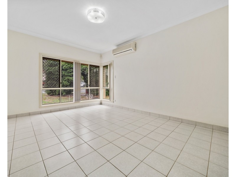 12 Corryong Street, Fairfield West NSW 2165