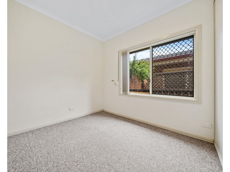 12 Corryong Street, Fairfield West NSW 2165