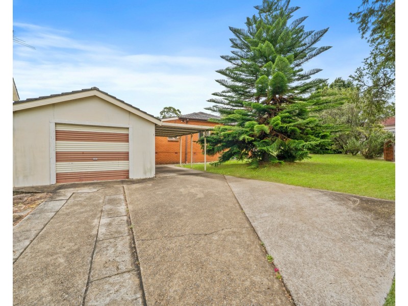 12 Corryong Street, Fairfield West NSW 2165