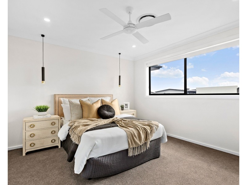 38 Pecan Crescent  (grantham Farm), Riverstone NSW 2765