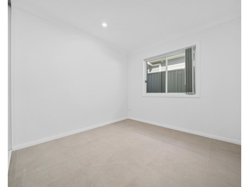 11a Campbell Place, Merrylands NSW 2160