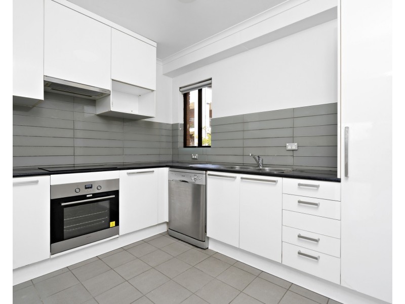 2/7 Boyd Street, Blacktown NSW 2148