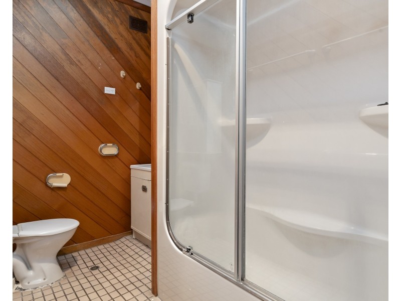 1 Dorothy Crescent, Colyton NSW 2760