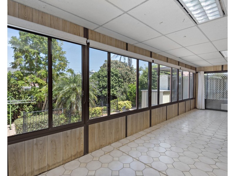 67 Cowley Crescent, Prospect NSW 2148