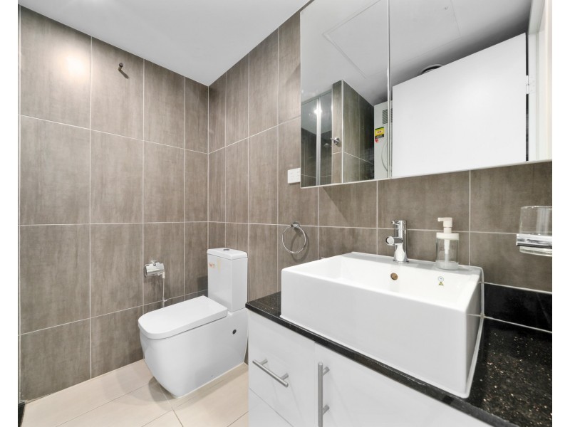 1306/5 Second Avenue, Blacktown NSW 2148