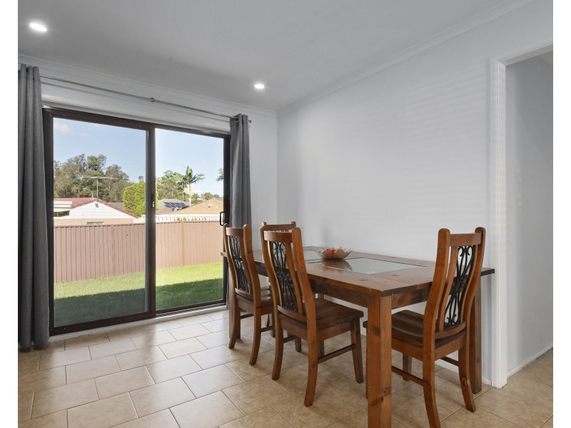 5 Pam Green Place, Doonside NSW 2767