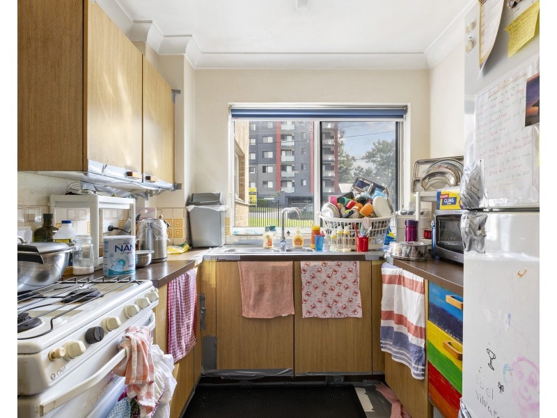 2/18-20 Bruce Street, Blacktown NSW 2148