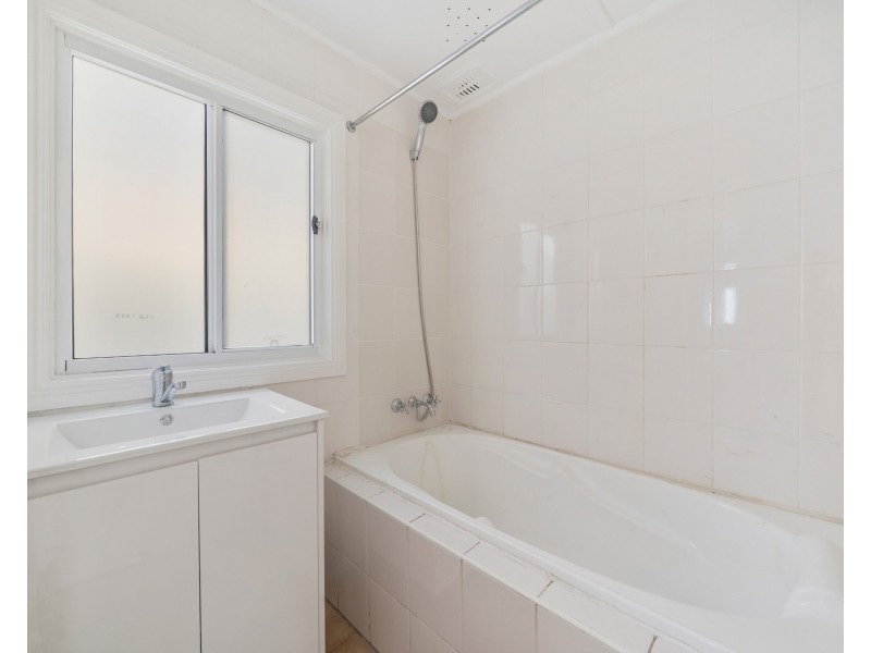 3B Essex Street, Blacktown NSW 2148