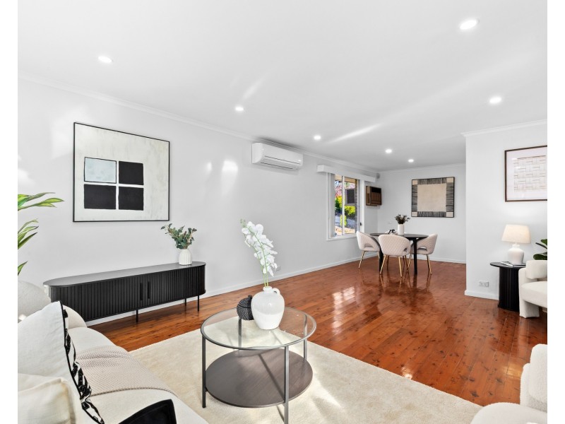 2A Roseneath Place, Baulkham Hills NSW 2153