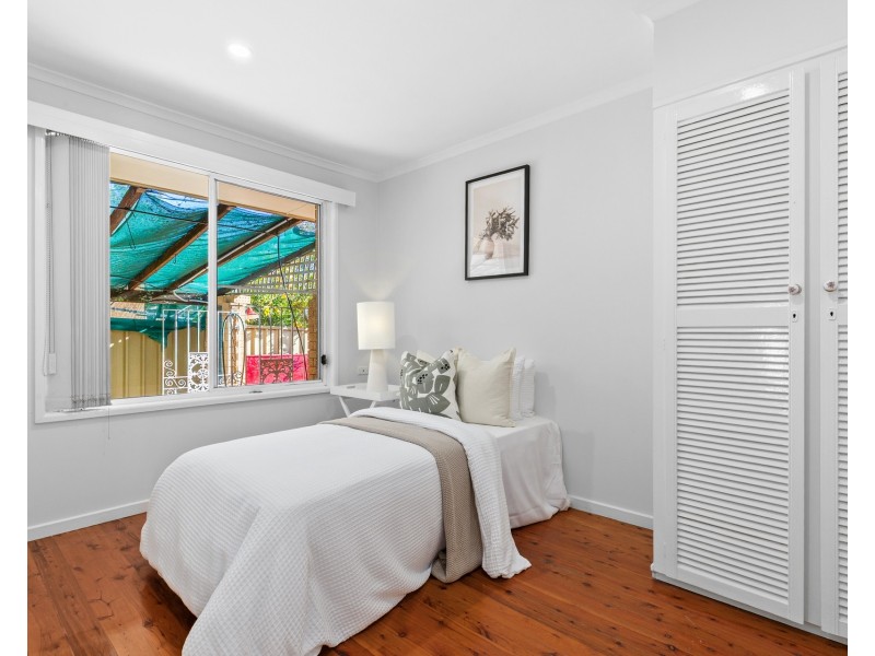 2A Roseneath Place, Baulkham Hills NSW 2153