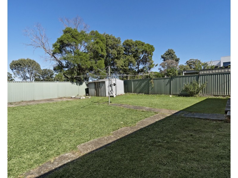 35 Macleay Street, Greystanes NSW 2145
