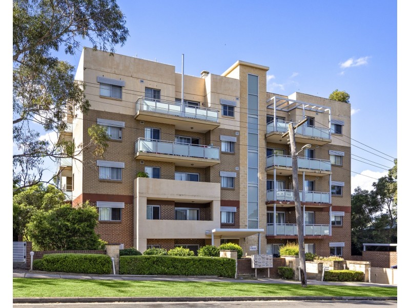 9/19-21 Oxford Street, Blacktown NSW 2148