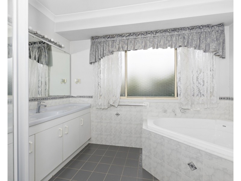 15 Dina Beth Avenue, Blacktown NSW 2148