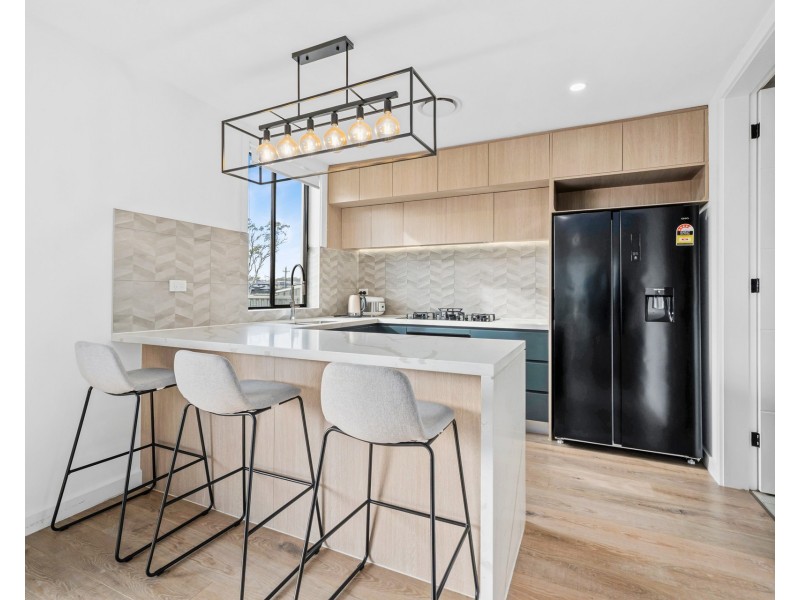 33 Pecan Crescent, Riverstone NSW 2765