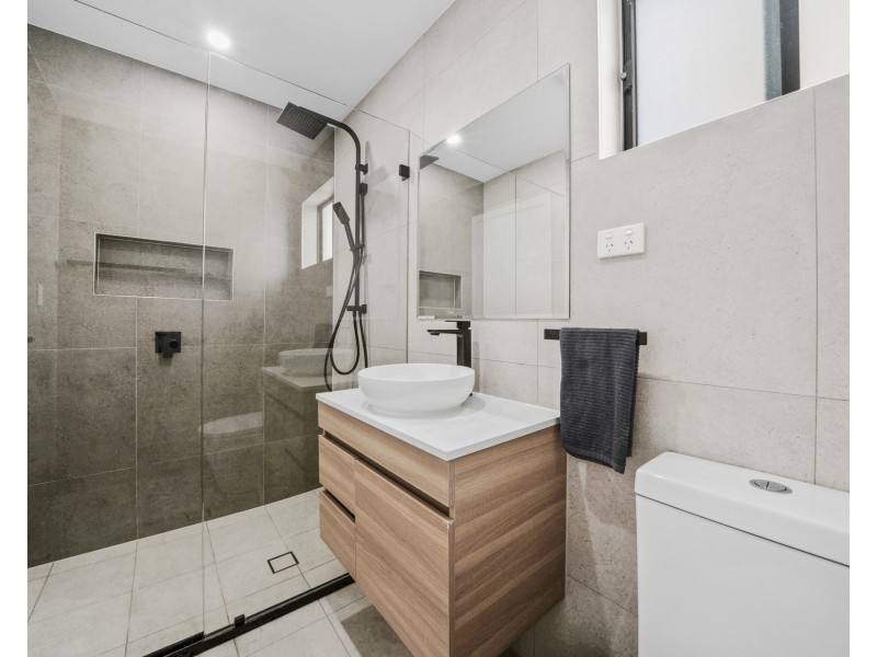 33 Pecan Crescent, Riverstone NSW 2765