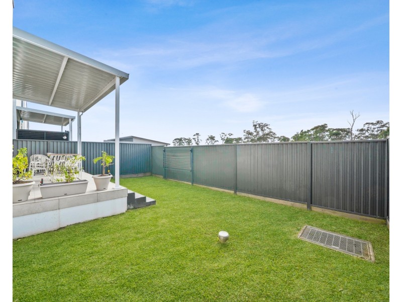 33 Pecan Crescent, Riverstone NSW 2765