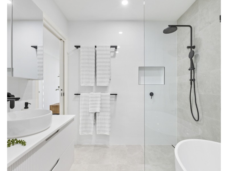 60 Wall Park Avenue, Seven Hills NSW 2147