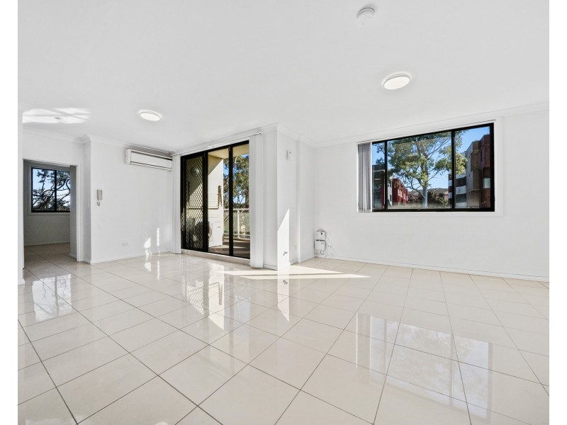 17/12-14 Clifton Street, Blacktown NSW 2148