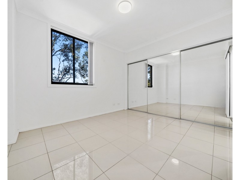 17/12-14 Clifton Street, Blacktown NSW 2148