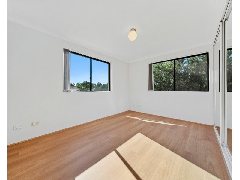 5/2-4 Sheffield Street, Merrylands NSW 2160
