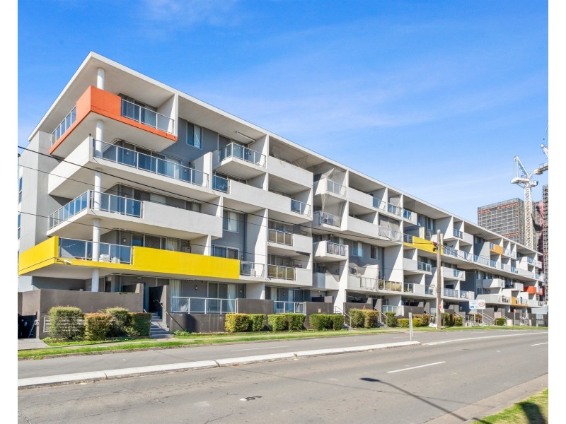 215/12 Fourth Avenue, Blacktown NSW 2148