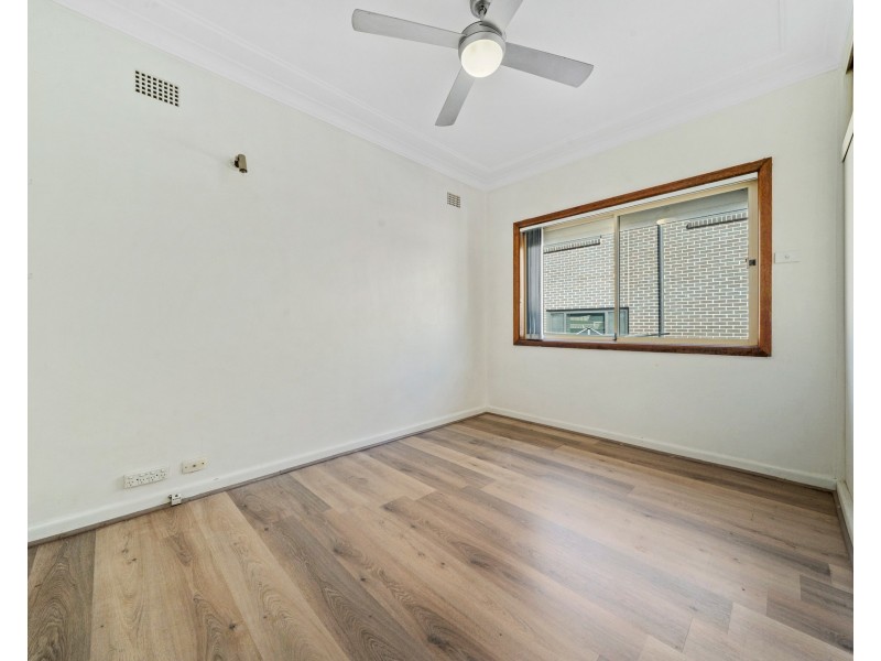 21 Reservoir Road, Blacktown NSW 2148