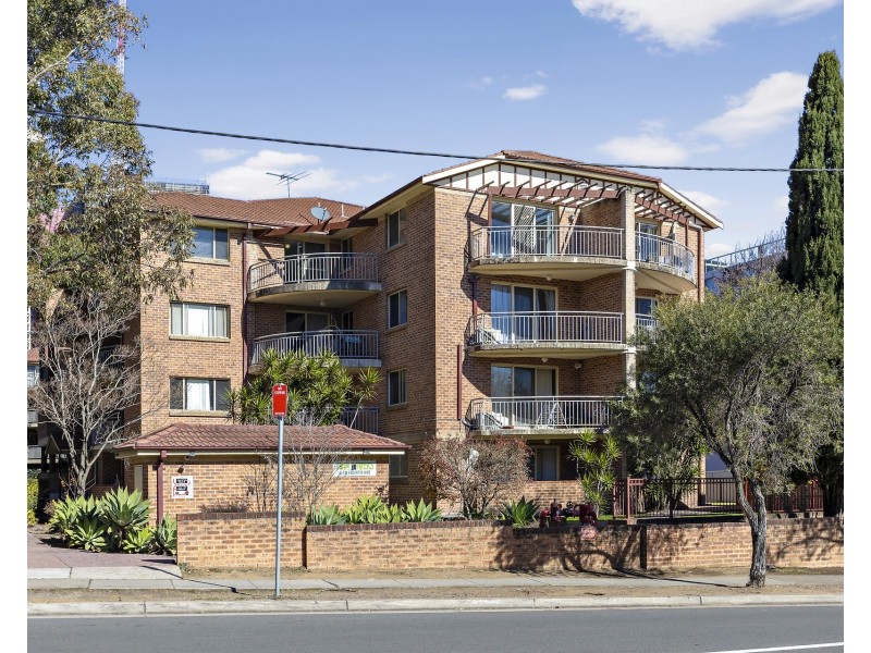 25/8-10 Fourth Avenue, Blacktown NSW 2148