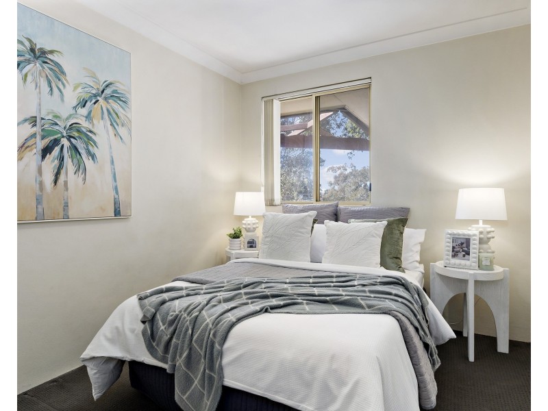 25/8-10 Fourth Avenue, Blacktown NSW 2148
