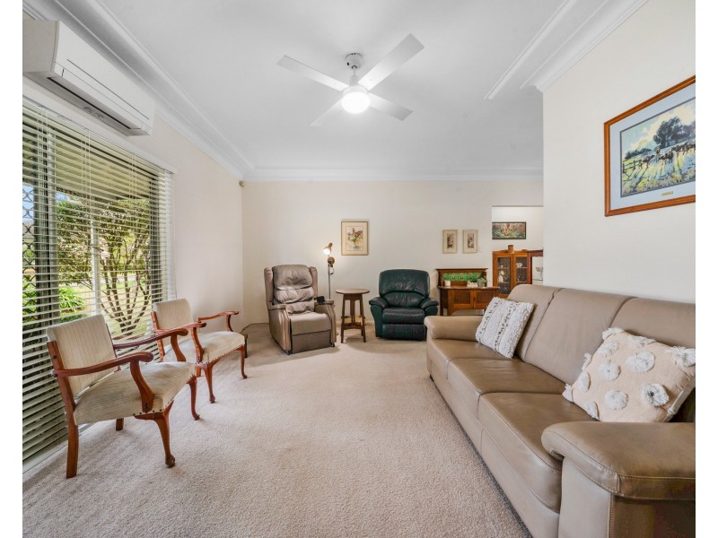 4 Lynwood Avenue, Doonside NSW 2767