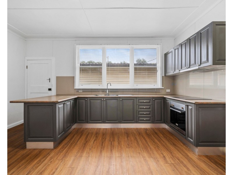 305 Blacktown Road, Seven Hills NSW 2147