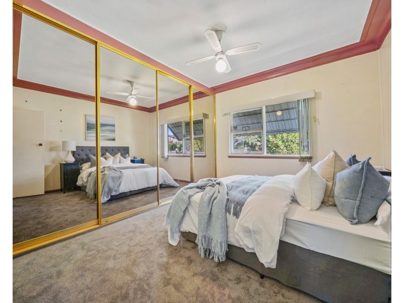 19 Lennox Street, Old Toongabbie NSW 2146