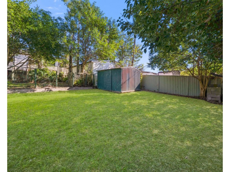 19 Lennox Street, Old Toongabbie NSW 2146