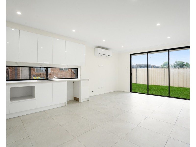 15a Mifsud Crescent, Oakhurst NSW 2761
