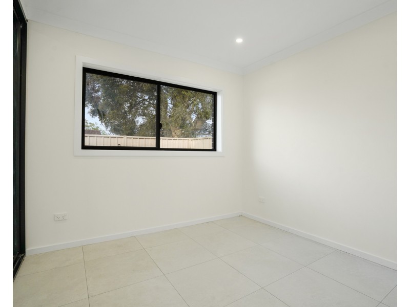 15a Mifsud Crescent, Oakhurst NSW 2761