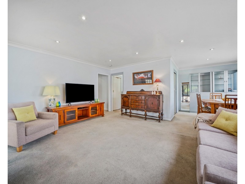 7 Ebal Place, Seven Hills NSW 2147